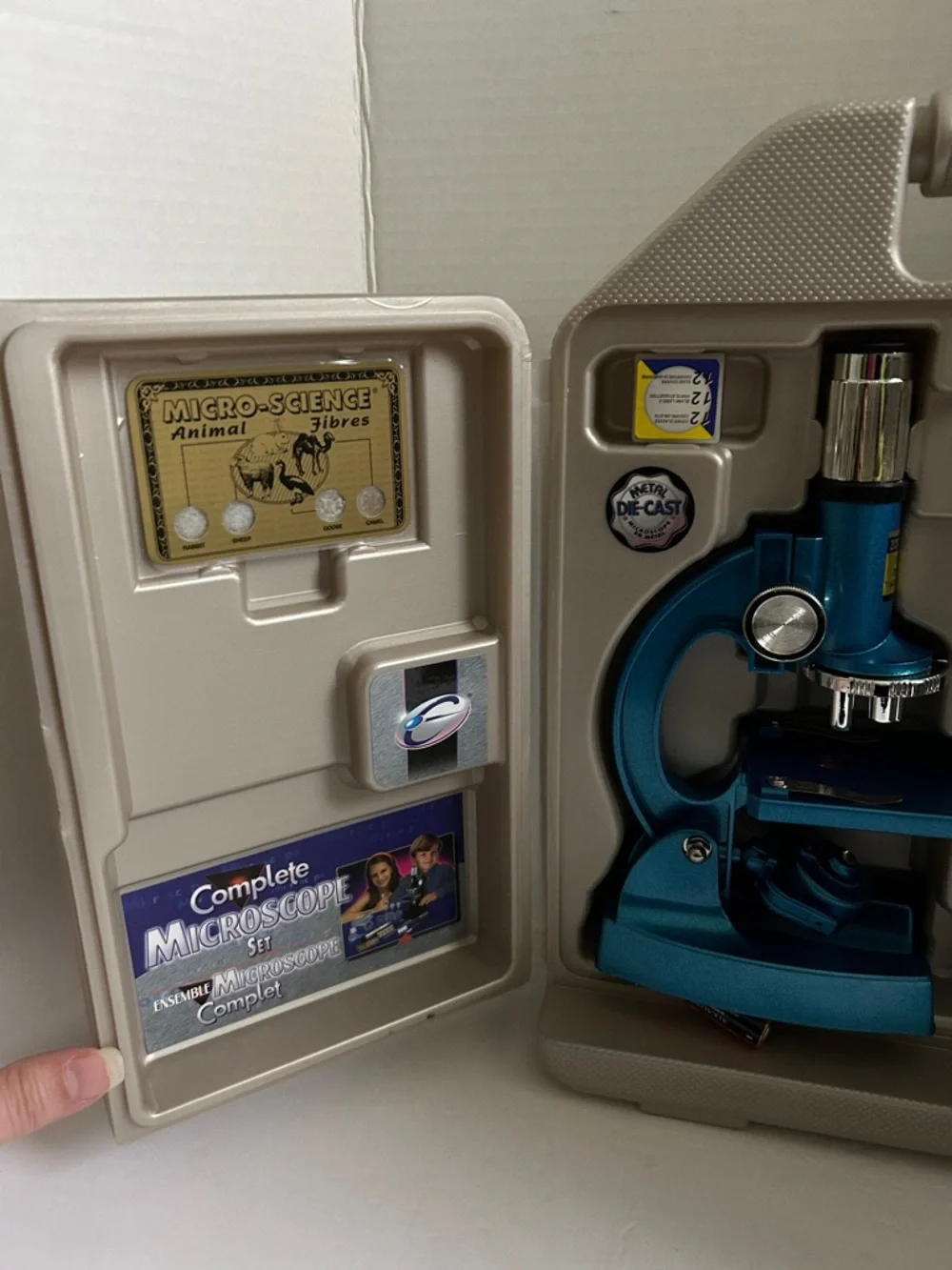 Micro-Science Complete Microscope Set 
Kids Science Kit Case Educational STEM - Picture 4 of 12